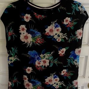 Ted Baker London - Sleeveless Top